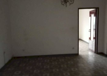 Stanza non arredata - Independent house via Roma, Calvi - photo 19