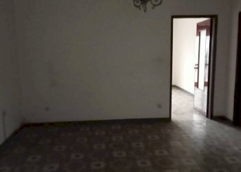 Stanza non arredata - Independent house via Roma, Calvi - photo 22