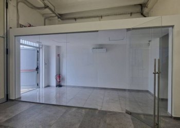 Interno non residenziale - Capannone via Bernardino Zenale, Garbagnate Milanese - foto 3