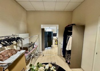 Magazzino - Shop via Quintino Sella, 28, Quaregna Cerreto - photo 15