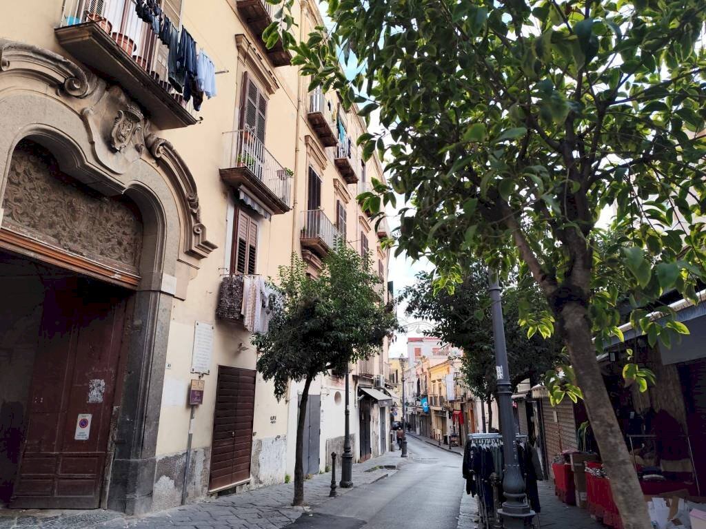 Zona - Negozio via Guglielmo Marconi, 52, Portici - foto 1