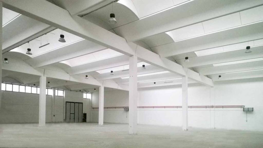 Interno non residenziale - Magazzino strada Provinciale Paullese, Peschiera Borromeo - foto 3