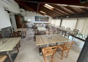 Interno non residenziale - Negozio via Dalmazia, 5, Laveno-Mombello - foto 5