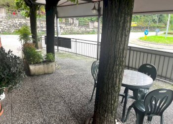 Veranda - Negozio via Dalmazia, 5, Laveno-Mombello - foto 8