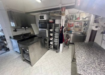 Cucina - Negozio via Dalmazia, 5, Laveno-Mombello - foto 15