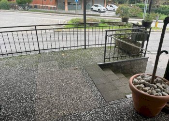 Veranda - Negozio via Dalmazia, 5, Laveno-Mombello - foto 20