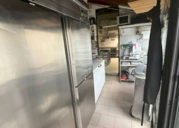 Cucina - Negozio via Dalmazia, 5, Laveno-Mombello - foto 22