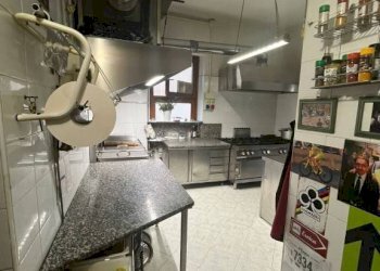 Cucina - Negozio via Dalmazia, 5, Laveno-Mombello - foto 23
