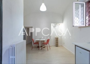 Stanza arredata - Bilocale via dei Sabelli, 114, Roma - foto 2