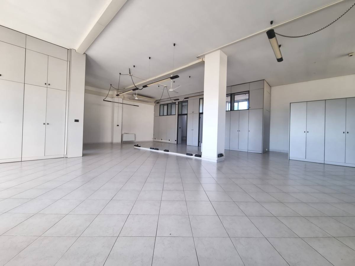 Ufficio Via Bona, 1, Pinerolo - foto 1