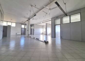 Ufficio Via Bona, 1, Pinerolo - foto 3