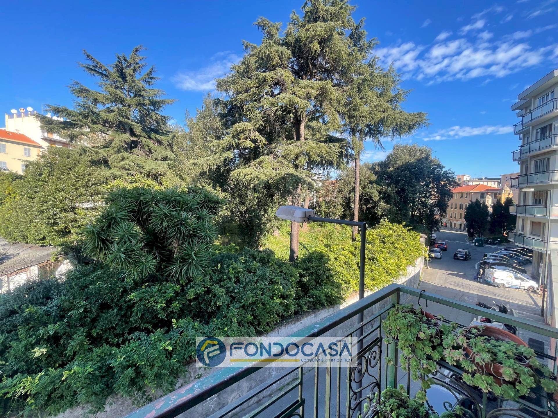 Quadrilocale Via Giovanni Servettaz, Savona - foto 2