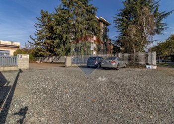 Locale Commerciale via f.lli Rosselli 
 Biella, BI, Biella - foto 32
