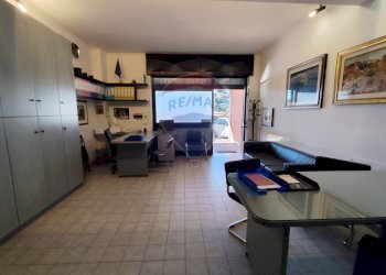 Commercial Premises VIA DELLA GIUSTINIANA, Roma (neighborhood Giustiniana) - photo 1