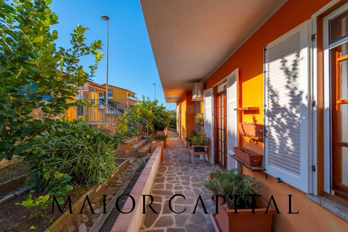 Appartamento Via Rockfeller, Oschiri - foto 2