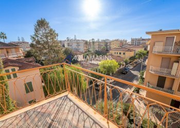 Bilocale Bordighera - foto 1