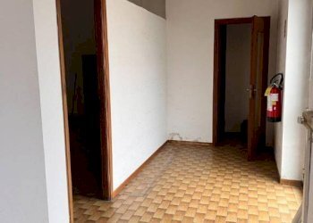 Negozio Castagnito - foto 3