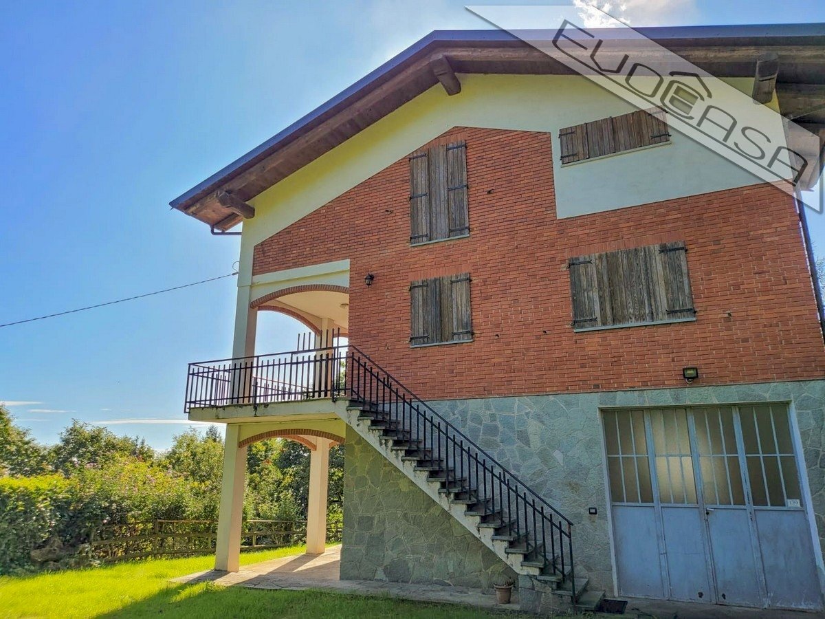 Casa indipendente Via Bergera snc, Bagnolo Piemonte - foto 2