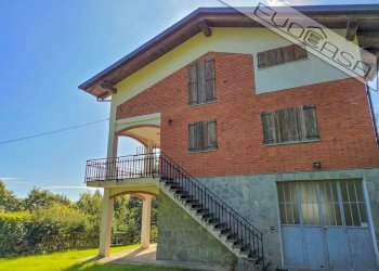 Casa indipendente Via Bergera snc, Bagnolo Piemonte - foto 2