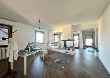 Attico via Pascoli, Desenzano del Garda - foto 4