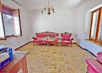 Stanza arredata - Rustic via Camigliasca, 10, Niella Tanaro - photo 2