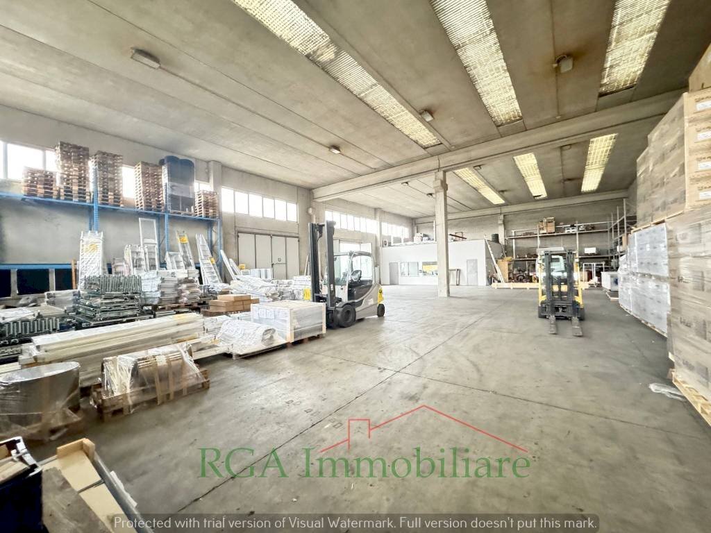 Interno non residenziale - Capannone via Lombardia, Torre Boldone - foto 3