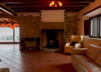 Salone - Villa via Provinciale San Marino, 4967, Verucchio - foto 2