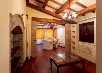 Salone - Villa via Provinciale San Marino, 4967, Verucchio - photo 15