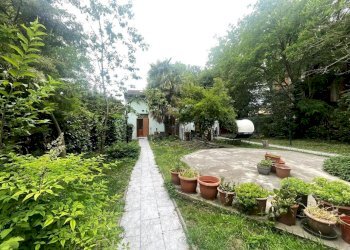 Villa Bifamiliare Massa Lombarda - foto 9