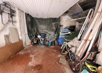 Box Viale Michelangelo Buonarotti, Genova (zona Certosa) - foto 4