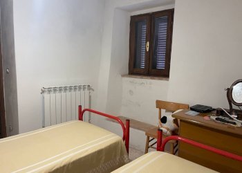 Quadrilocale Campello sul Clitunno - foto 9