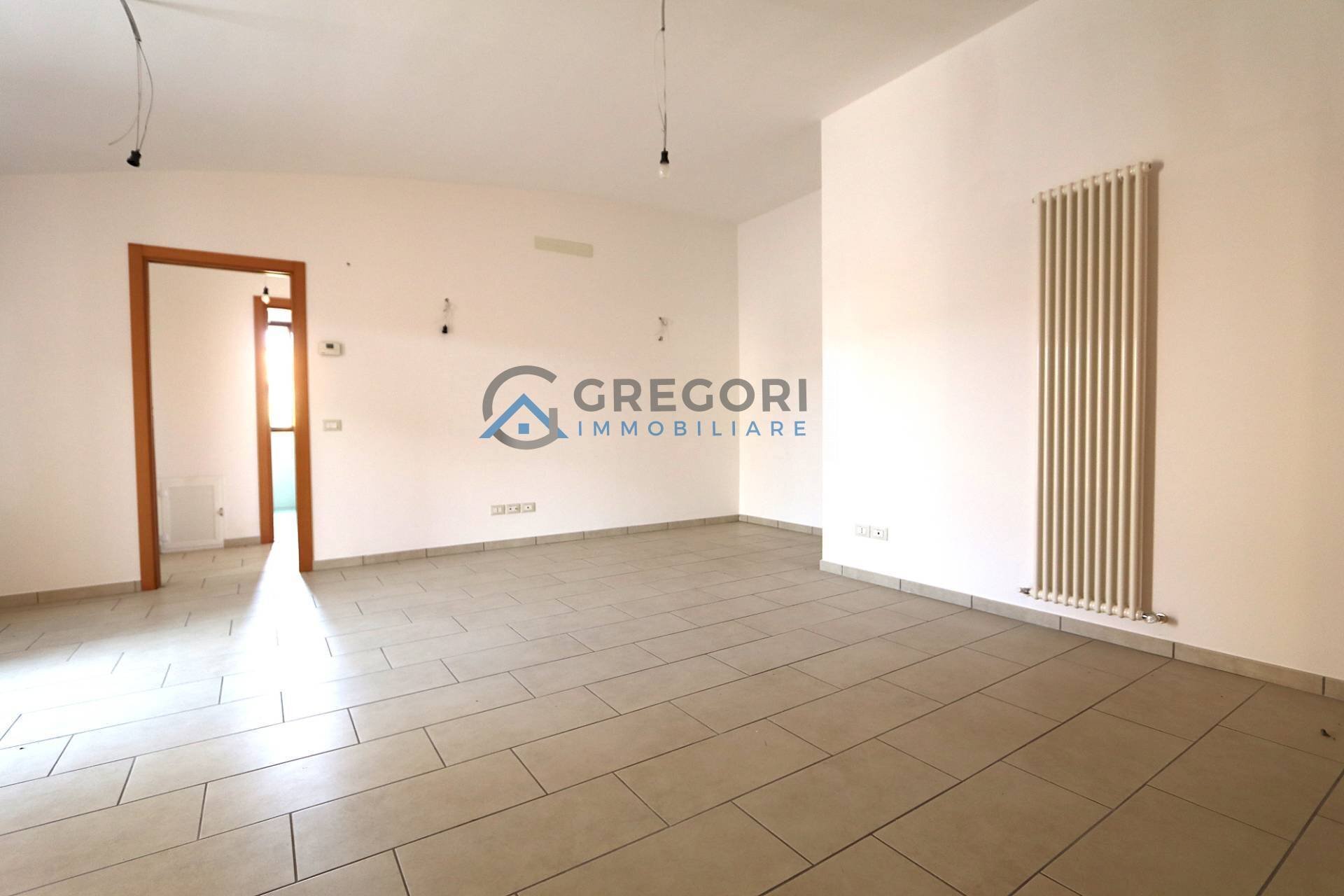 Three-room apartment Via Carlo Marx, Nereto - photo 2