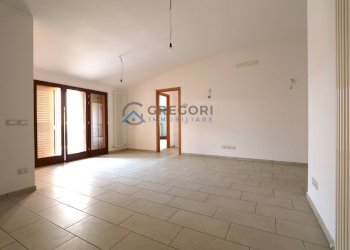 Trilocale Via Carlo Marx, Nereto - foto 1