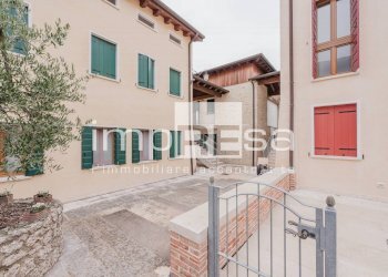 Three-room apartment Asolo - photo 1