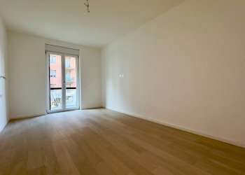 Three-room apartment Via Gianfranco Zuretti, Milano - photo 2