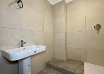 Three-room apartment Via Gianfranco Zuretti, Milano - photo 14