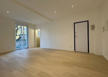 Three-room apartment Via Gianfranco Zuretti, Milano - photo 28