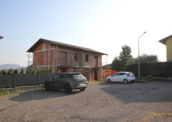 Zona - Villa via Giovanni XXIII, Daverio - foto 29