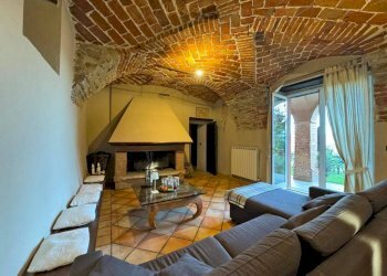 Salone - Rustic Regione Scandolisio, Monastero Bormida - photo 9