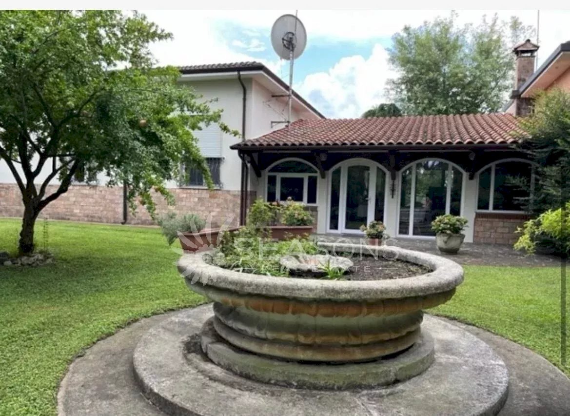 Villa Venezia - foto 1