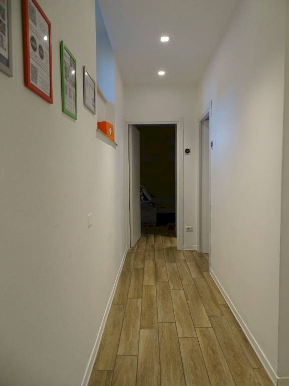 Three-room apartment Terni - photo 3