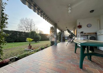 Villa Viale Quagliotti, Galliate - foto 2