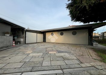 Villa Viale Quagliotti, Galliate - foto 6