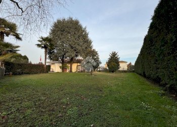 Villa Viale Quagliotti, Galliate - foto 8