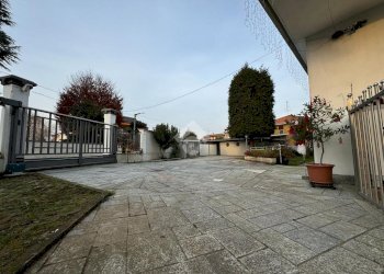 Villa Viale Quagliotti, Galliate - foto 29