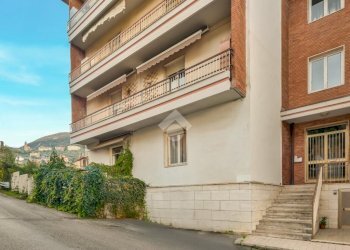 Quadrilocale Via delle Cave, La Spezia - foto 6