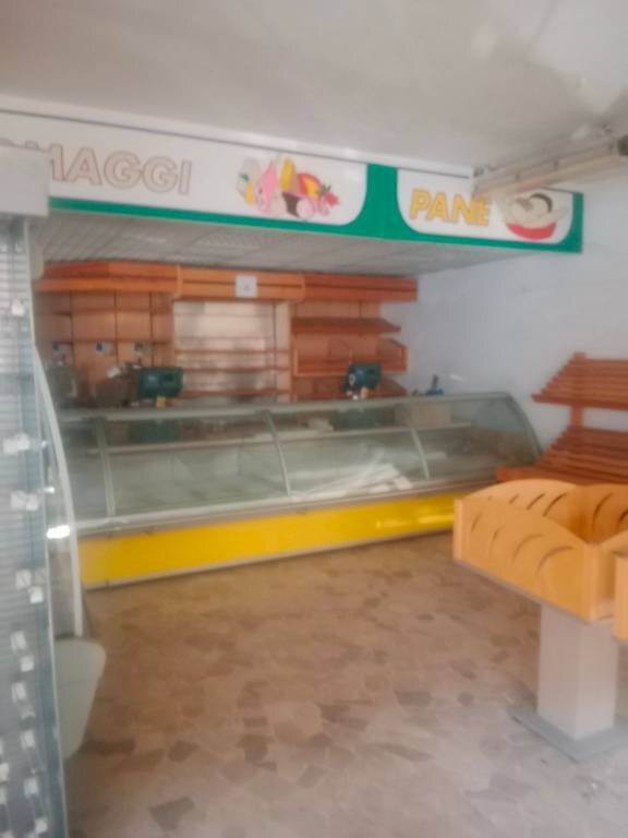 Interno non residenziale - Alimentari - Gastronomia viale del Mercato, Modena - foto 1