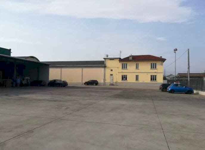 Zona - Capannone via Savigliano, Costigliole Saluzzo - foto 3