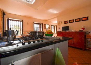 Cucina - Rustico via San Pietro, Mongardino - foto 14