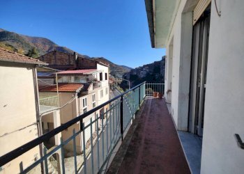 Balcone - Quadrilocale via Mora, Ceriana - foto 5